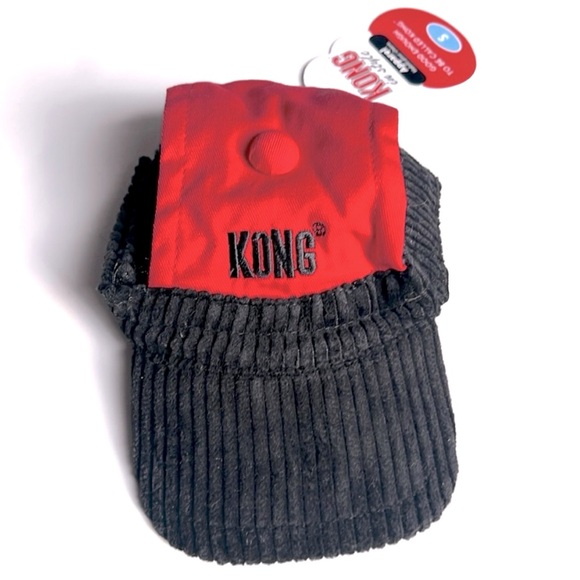 NWT KONG Red & Black Hat Animal Apparel, size Small - Picture 1 of 2
